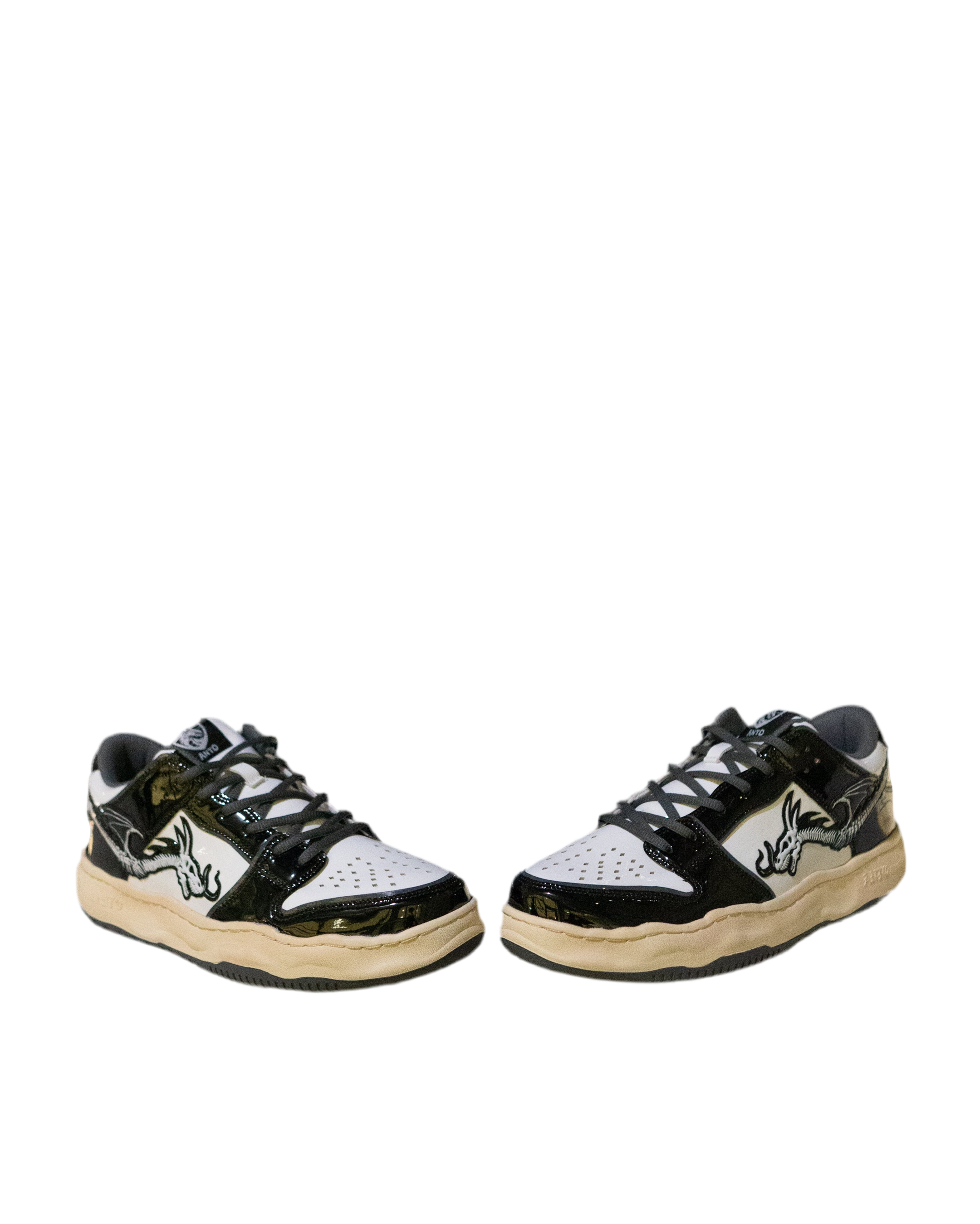 GYS Black & White V2