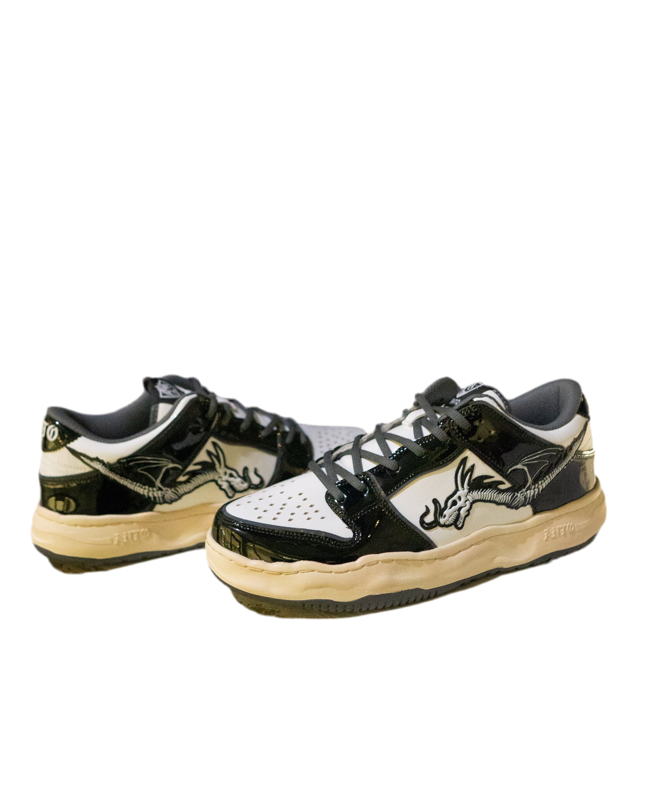 GYS Black & White V2