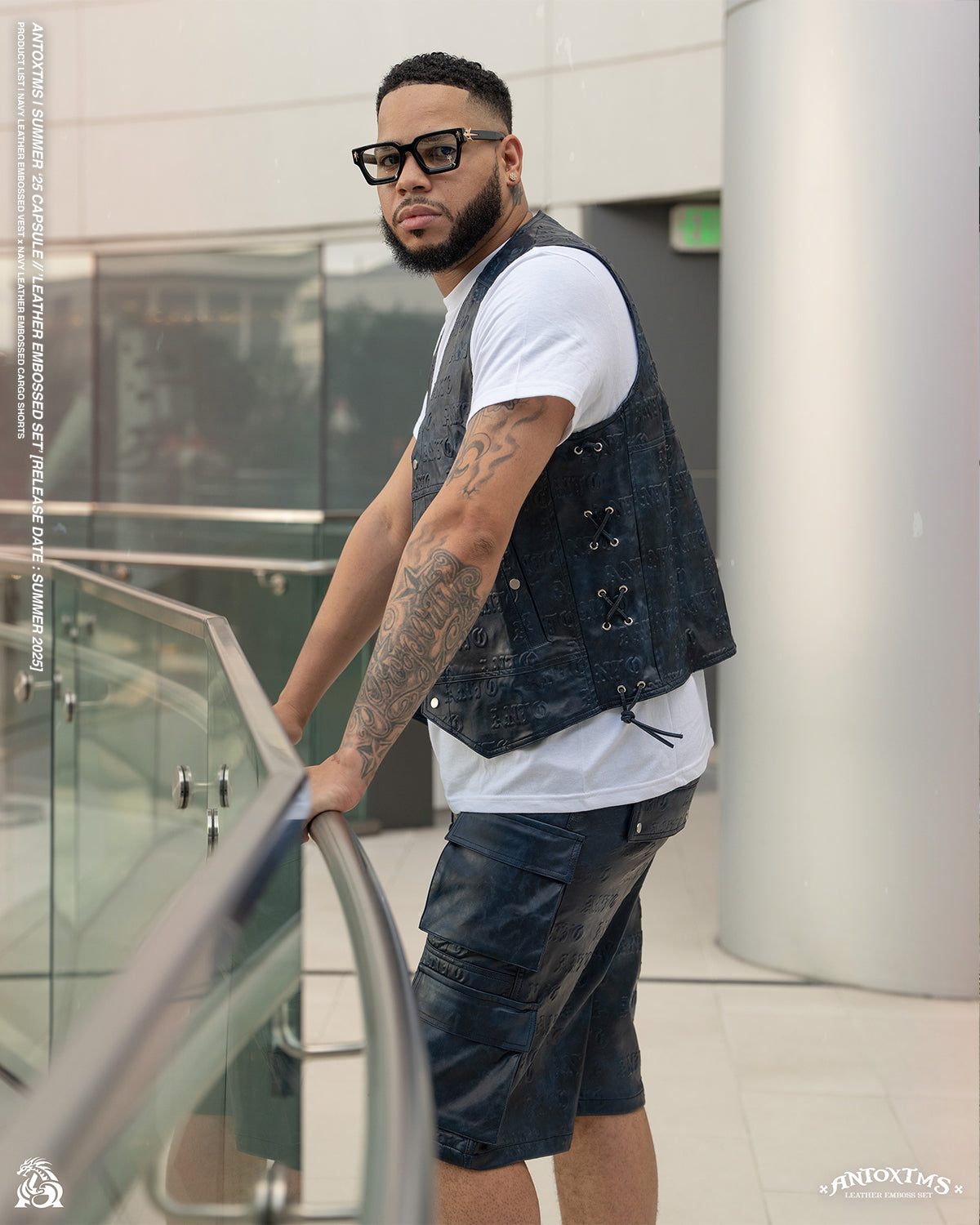 BLUE EMBOSS LEATHER DENIM VEST