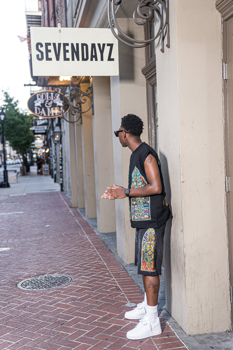 Mosaic 'ANTOWORLD' Sleeveless Shirt - BLK