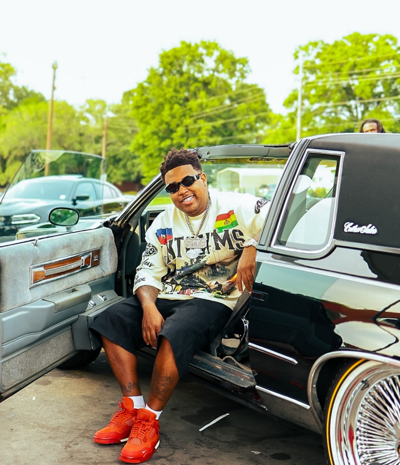 'FREEDOM' DROP SHOULDER CROPPED TEE - CREAM