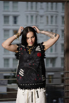 DISTRESSED BEAST KNITTED VEST 'BLACK'